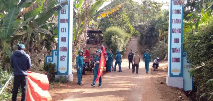 Ra quân dọn vệ sinh môi chào mừng thành công Đại hội đại biểu toàn quốc lần XIII và đón mừng Xuân Tân Sửu 2021.