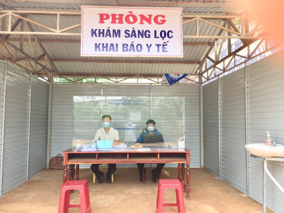 Tuổi trẻ Phú Lộc chung tay phòng chống Covid vì cộng đồng.