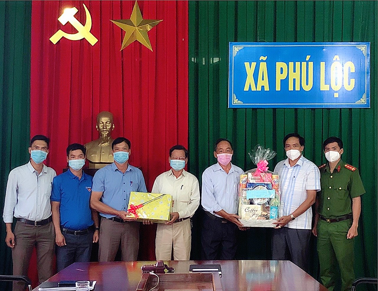 Hưởng ứng Ngày Quốc tế Người cao tuổi 1/10: Người cao tuổi là vốn quý của dân tộc